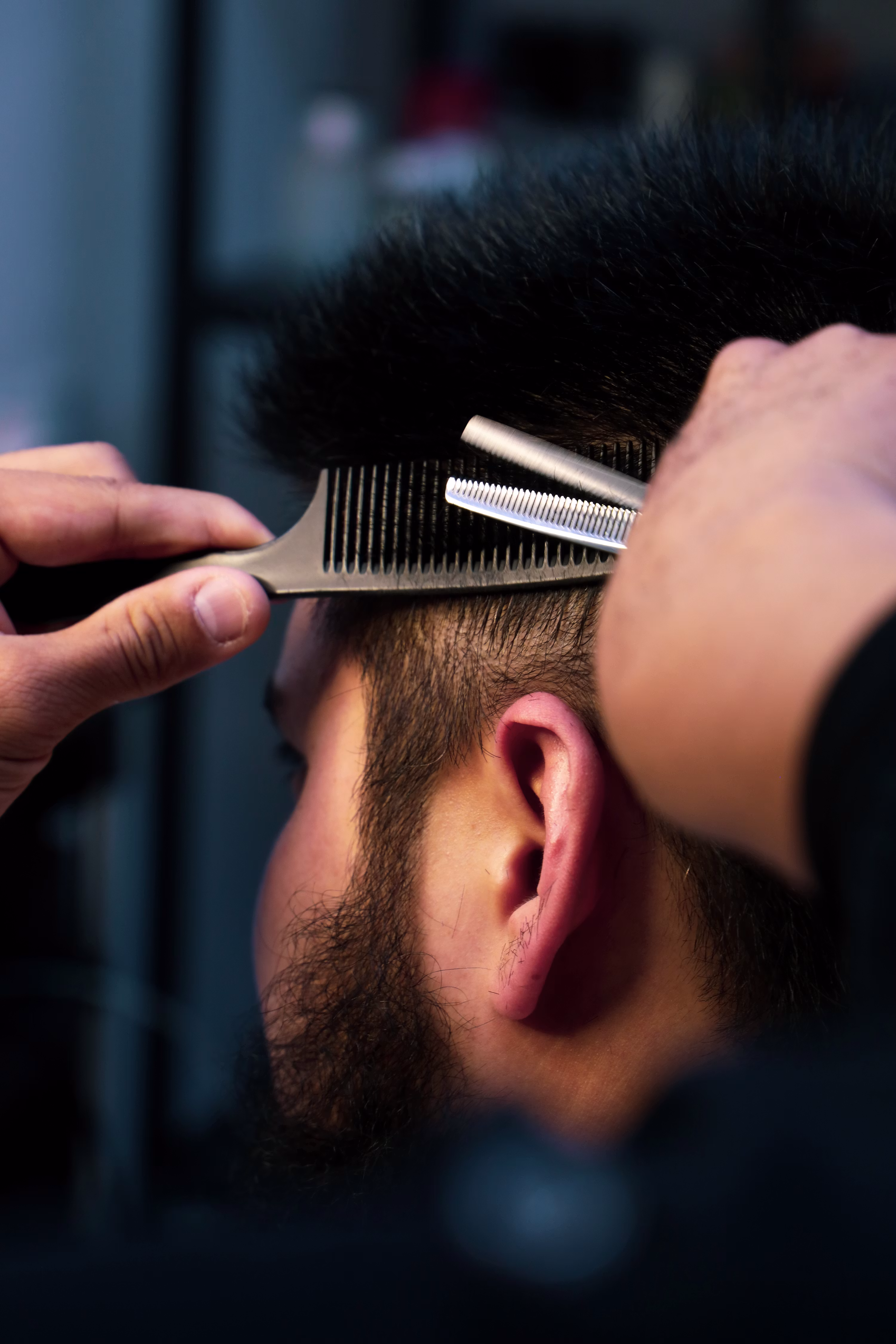 Corte de cabello en Barbería La Hermandad